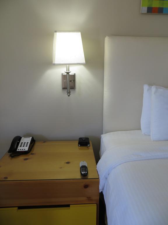 Inn At Temescal オークランド エクステリア 写真