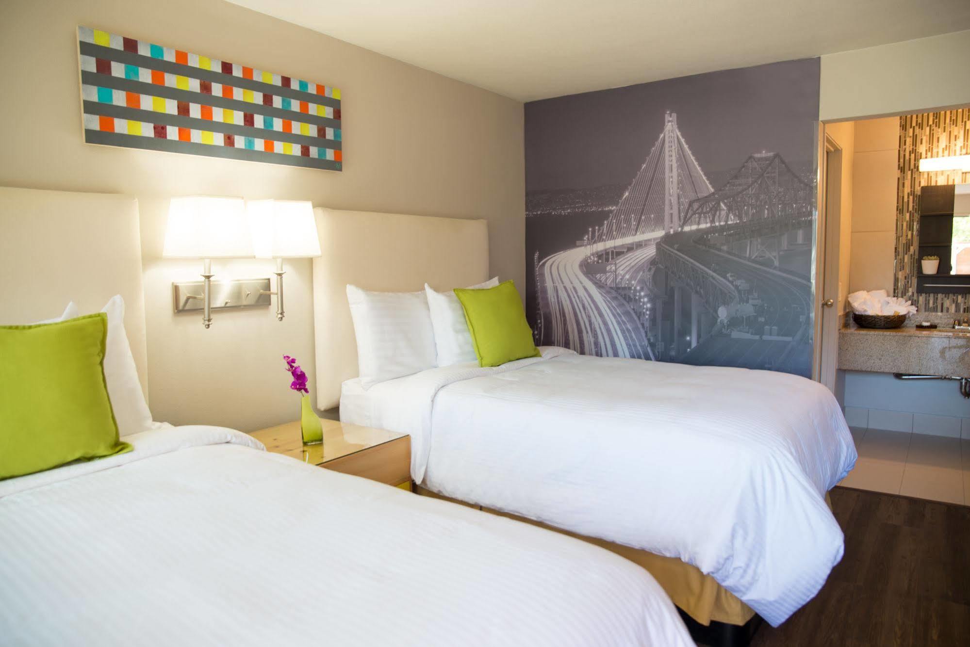 Inn At Temescal オークランド エクステリア 写真